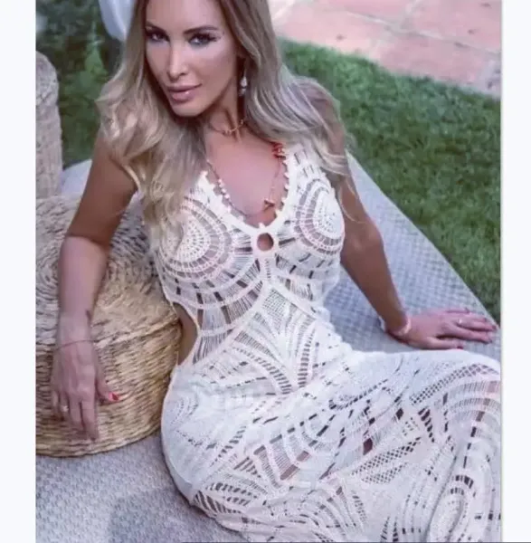 Design White Crochet Maxi Dress with Geometric Pattern Dress - 11