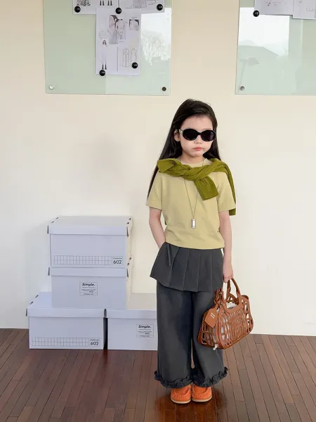 Design Short Sleeve T-Shirt in Sage Green with Tiered Lace Skirt Set - 38