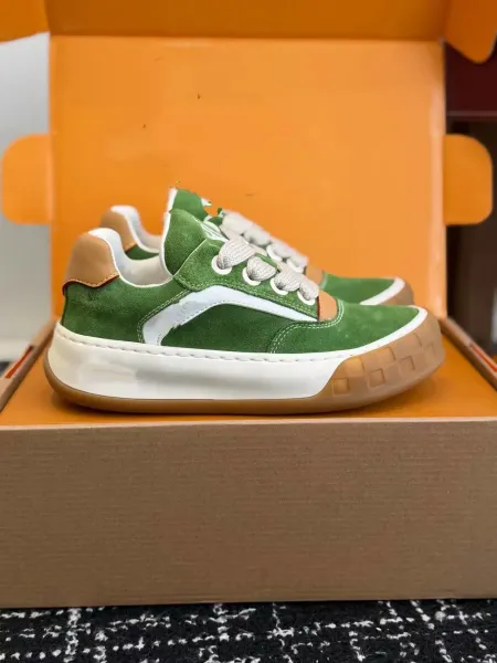 Design Low-Top Suede Sneakers Green White Gum Sole - 1