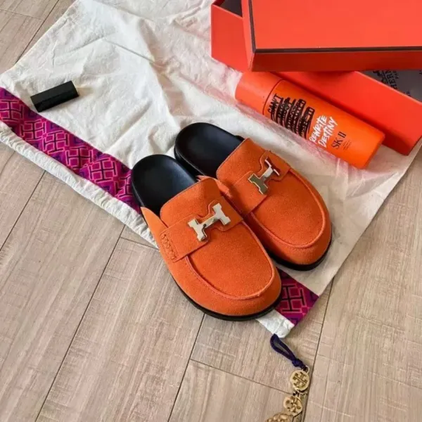 Hermès Oran Mule Orange Suede with Palladium Hardware Loafers - 1