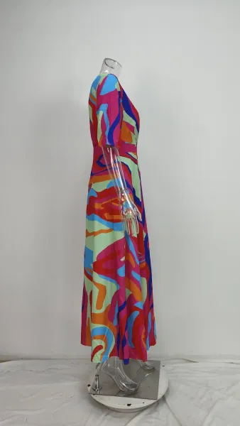 Design Floral Print V-Neck Wrap Maxi Dress in Light Blue and Red - 34