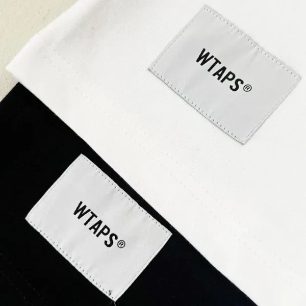 Design WTAPS Logo Long Sleeve Tee Black / White T-Shirts - 22
