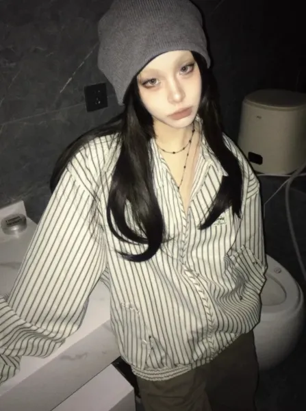 Stussy Striped Coach Jacket Beige / Black Outerwear - 11