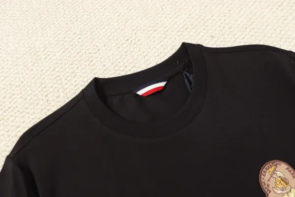 Moncler Logo Patch Black T-Shirt - 5