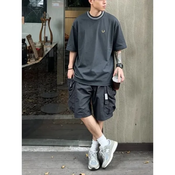 Fred Perry T-Shirt with Laurel Wreath Logo in Charcoal Gray - 8