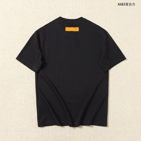 Valentino V Logo Embroidered White T-Shirt - 7
