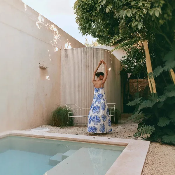 Jacquemus La Robe Coquillage Blue and White Shell-Print Maxi Dress - 7