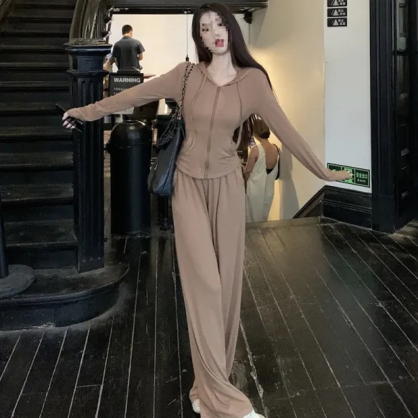 Design Wide-Leg High-Waisted Pants Black - 30
