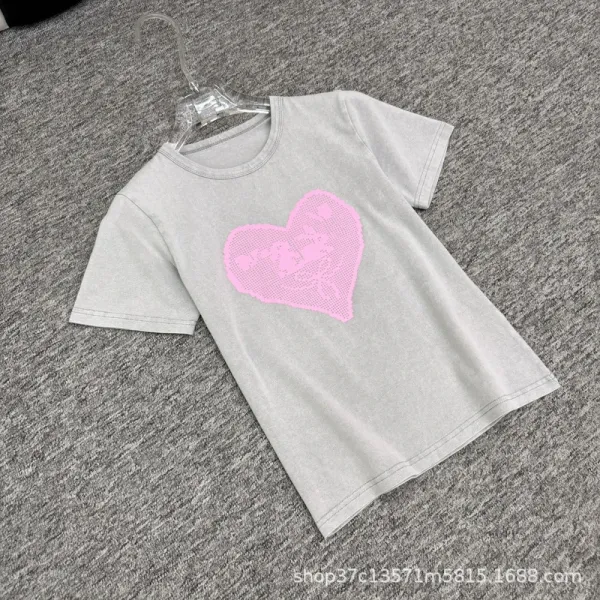 Design Heart Print Graphic T-Shirt Gray - 3