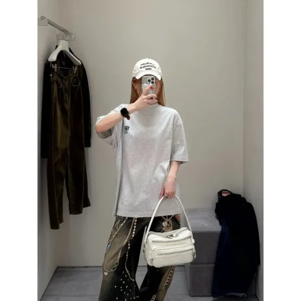 Design Embroidered Bow T-Shirt Gray - 13