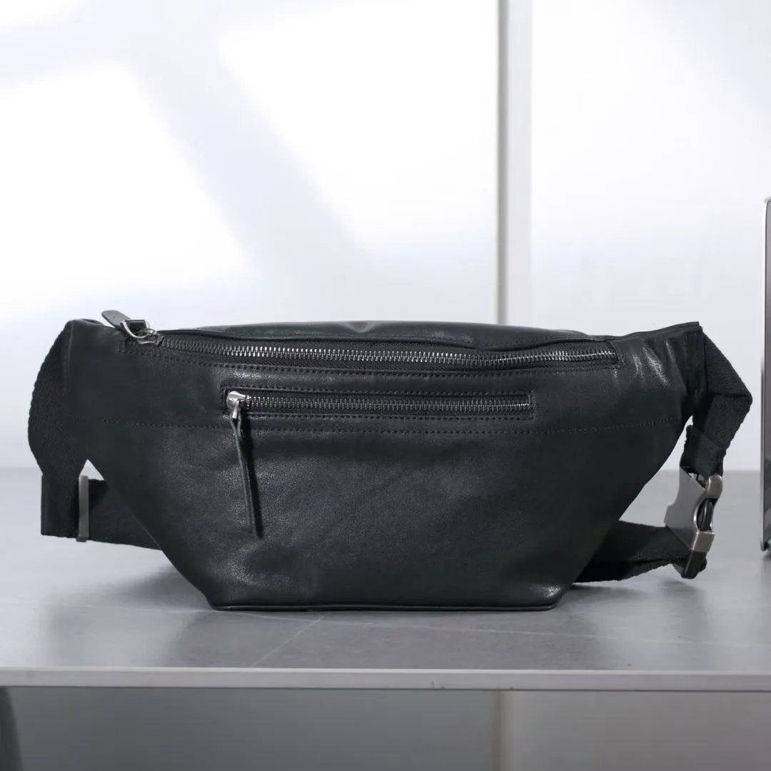 跨境户外旅行斜挎包休闲高品质男士头层牛皮胸包men chest bag