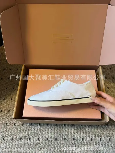 Aimé Leon Dore Canvas Sneakers Beige Canvas Shoes - 26
