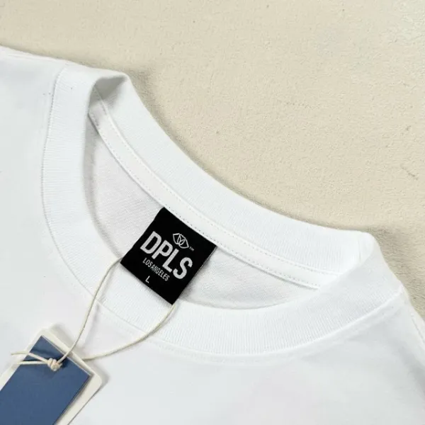 Design Undefeated Quadrant Graphic T-Shirt White T-Shirts - 27