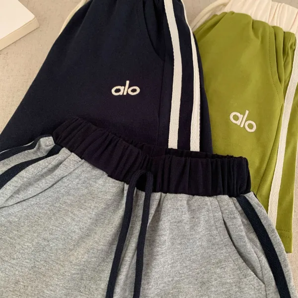Alo Yoga Essential Stripe Set Gray - 11