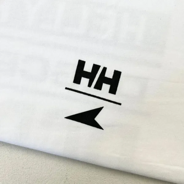 Design Helly Hansen x Descendant White T-Shirt T-Shirts - 11