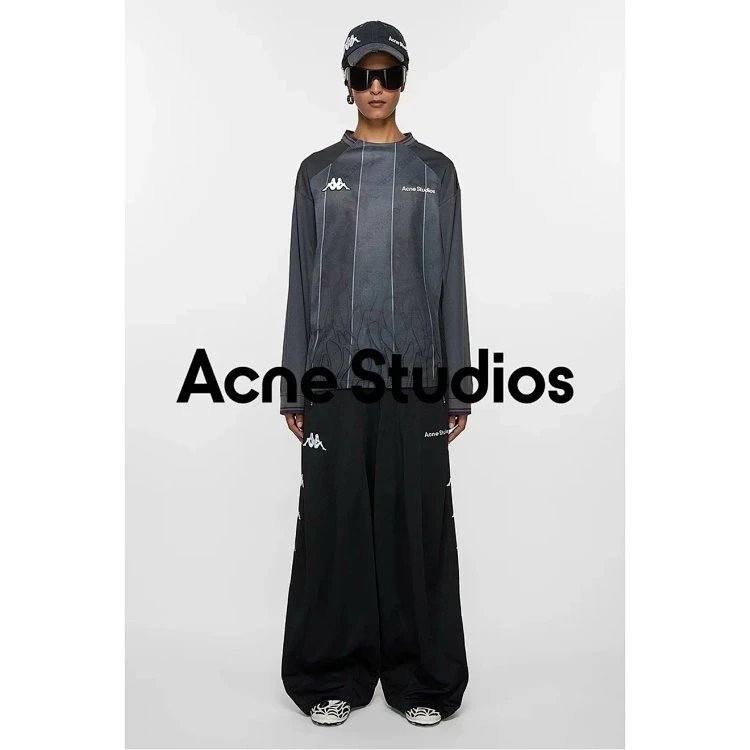 Acne Studios Gradient Print Long-Sleeve Top Light Blue - 8