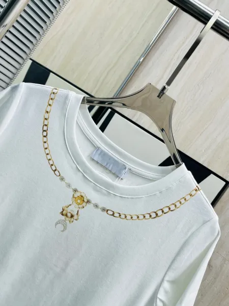 Design Chain-Trimmed White T-Shirt - 7