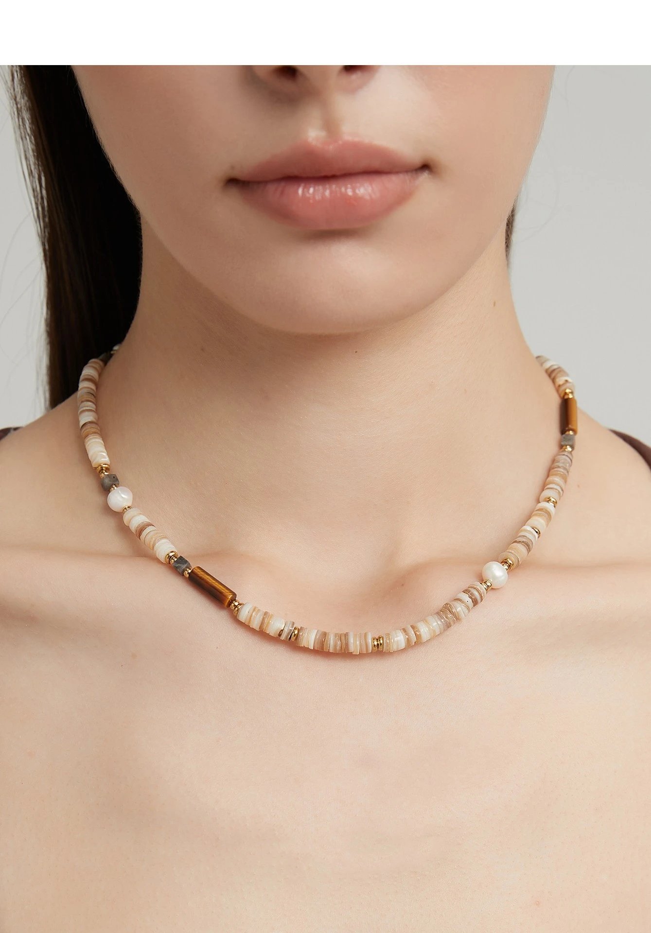Design Handmade Shell and Pearl Bead Bracelet with Gold-Tone Chain Jewelry - 16