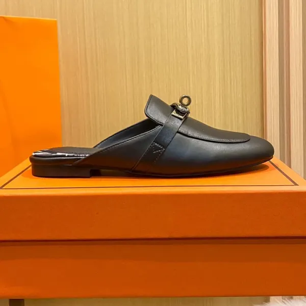 Hermès Oran Mule Light Blue Leather Slipper - 11