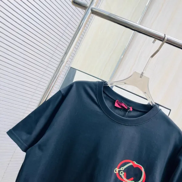 Design Graphic Logo Black T-Shirt - 6