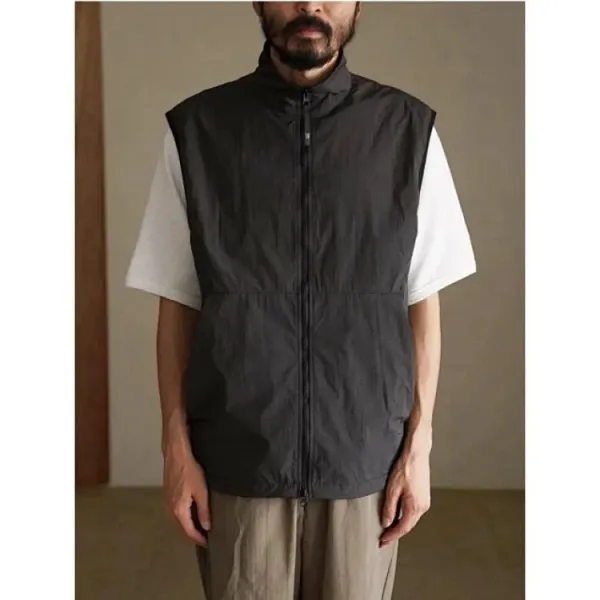 Design Grid-Textured Zip-Up Vest Olive Green Vest Outerwear.vest - 10