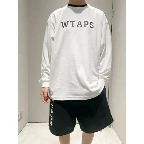 Design WTAPS Logo Long Sleeve Tee Black / White T-Shirts - 9