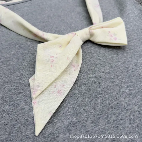 Design Bow-Neck Tie Detail White T-Shirt with Mint Green Trim - 14
