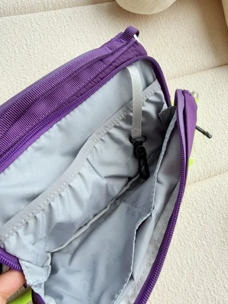 Design Topologie Water Bottle Bag Medium Purple Crossbody Bag Crossbody Bags - 20