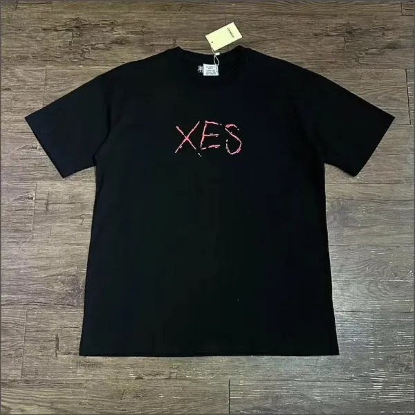 Design XES Embroidered Black T-Shirt - 1