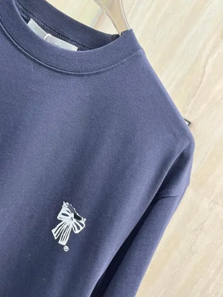 Design Bow Embroidery Crewneck T-Shirt Light Gray - 6