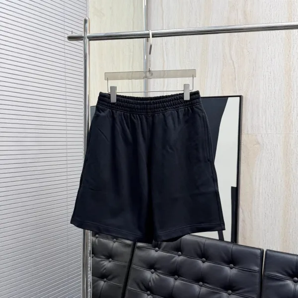 Design Classic Elastic Waist Shorts Black - 1