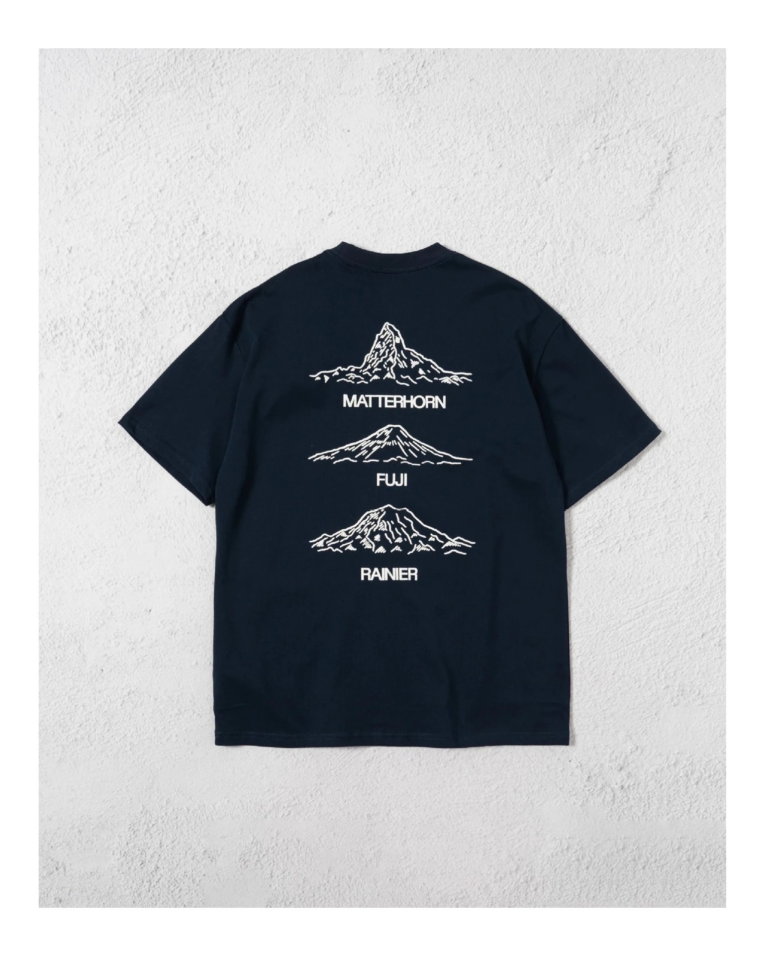 On x BEAMS Peak to Peak T-Shirt Navy - 7