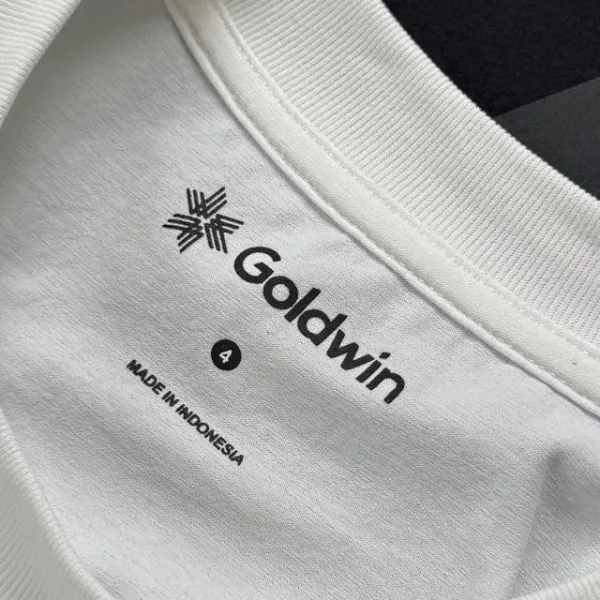 Design Goldwin Minimal Logo Cropped T-Shirt White and Black T-Shirts - 25