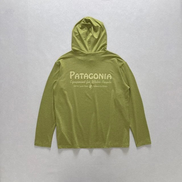 Patagonia P-6 Logo Responsibili-Tee Hooded Long Sleeve T-Shirt Olive Green Hoodie - 25