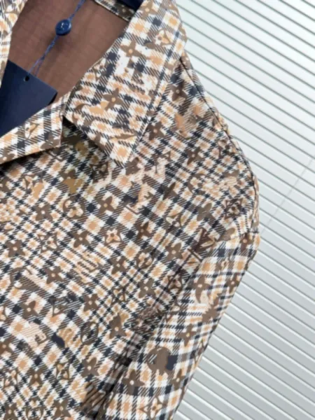 Design Short-Sleeve Shirt with Grid and Floral Pattern Beige Multicolor Shirt - 11