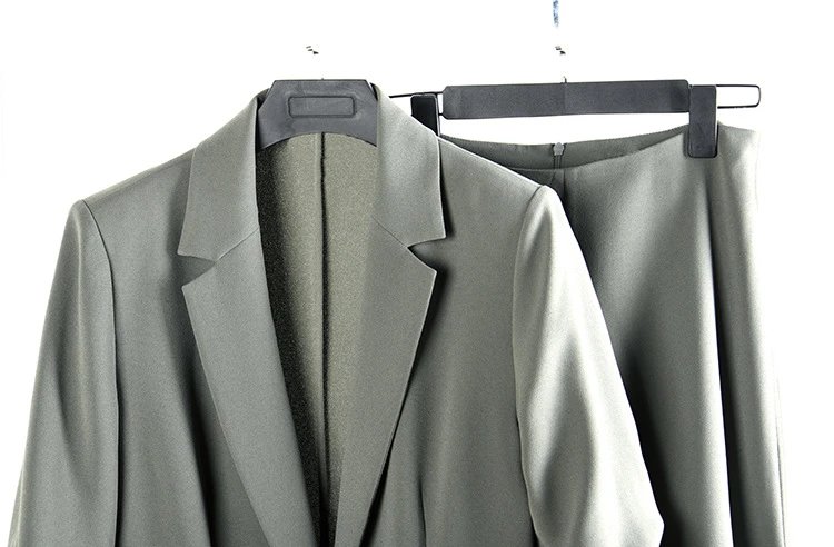 Design Olive Green Single-Button Blazer Set - 8