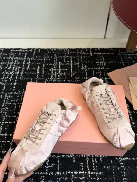 Maison Margiela Tabi Sneaker Pink Satin Sneakers - 17