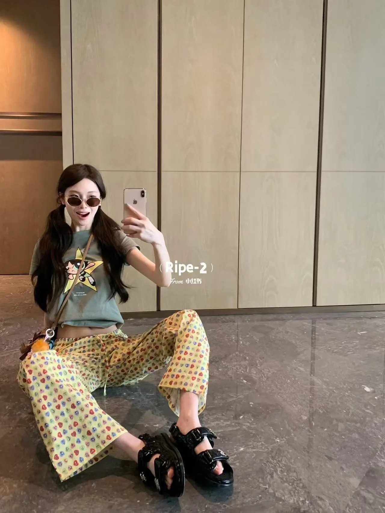 Design Heart Print Wide-Leg Pants Yellow - 16