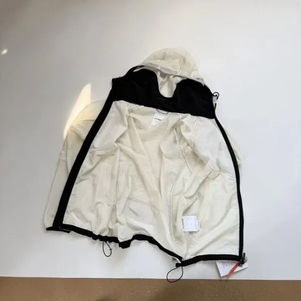 Design ROA x And Wander Lightweight Hooded Windbreaker Beige Outerwear - 31