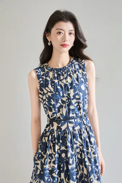Design Floral Print Sleeveless Midi Dress in Navy and Cream - 5