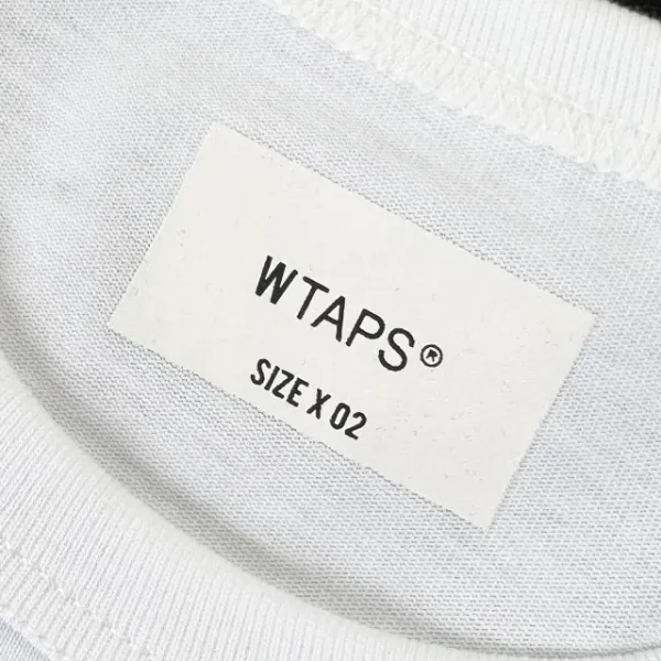 Design WTAPS Logo Long Sleeve Tee Black / White T-Shirts - 28