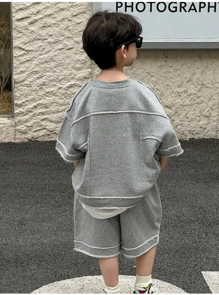 Design Oversized Frayed Hem Gray Set with Cassette Necklace and Chunky Sneakers Casual Set - 8
