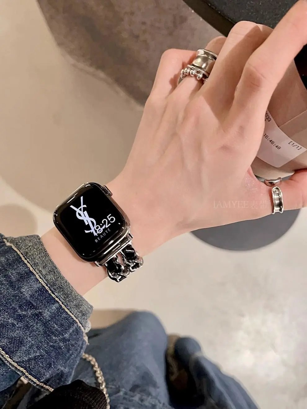 Apple Watch with Rose Gold Metal Link Bracelet Smartwatch - 20
