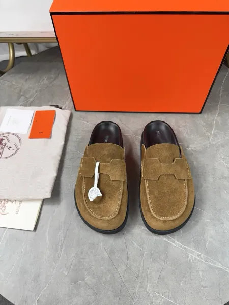 Hermès Oran Mule Suede Tan Loafers - 1