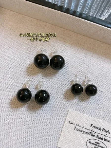 Design Black Onyx Ball Stud Earrings - 3