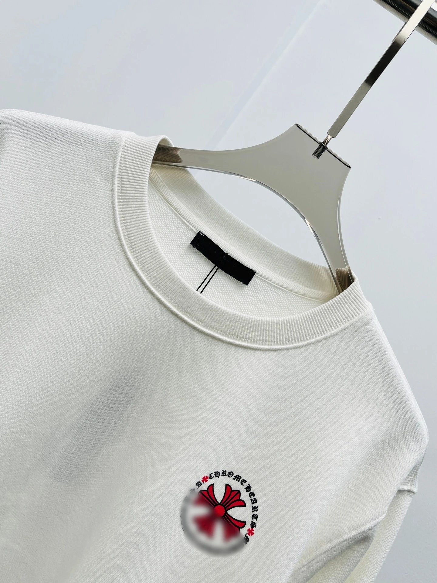 Design Long Sleeve Crewneck Sweatshirt with Red Sleeve Text and Chest Logo White Sweater - 11