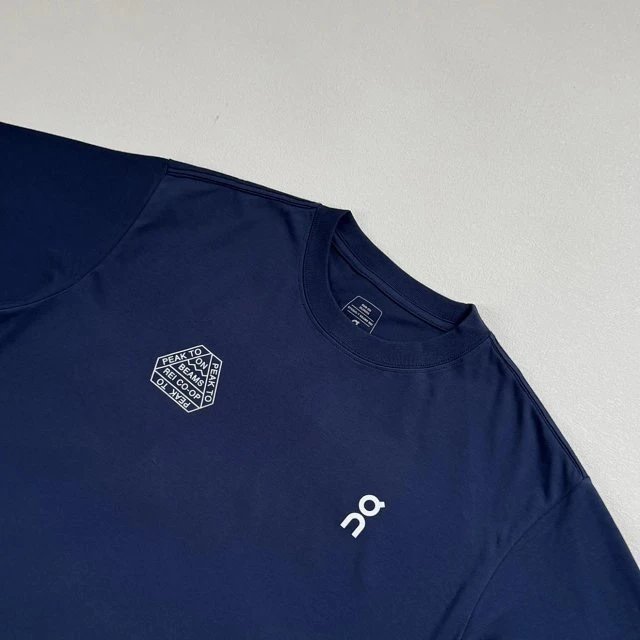 On x BEAMS Peak to Peak T-Shirt Navy - 34