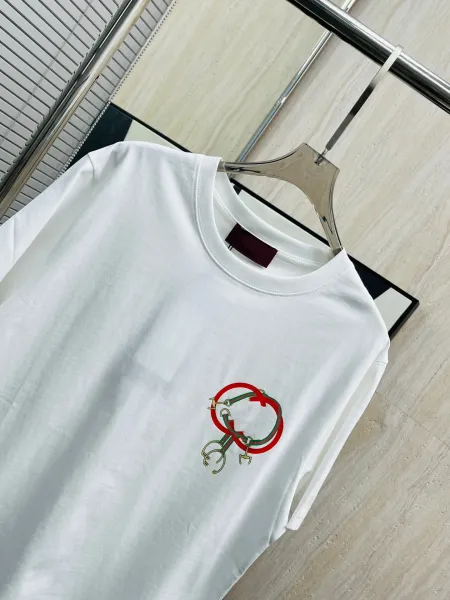 Design Graphic Logo Black T-Shirt - 8
