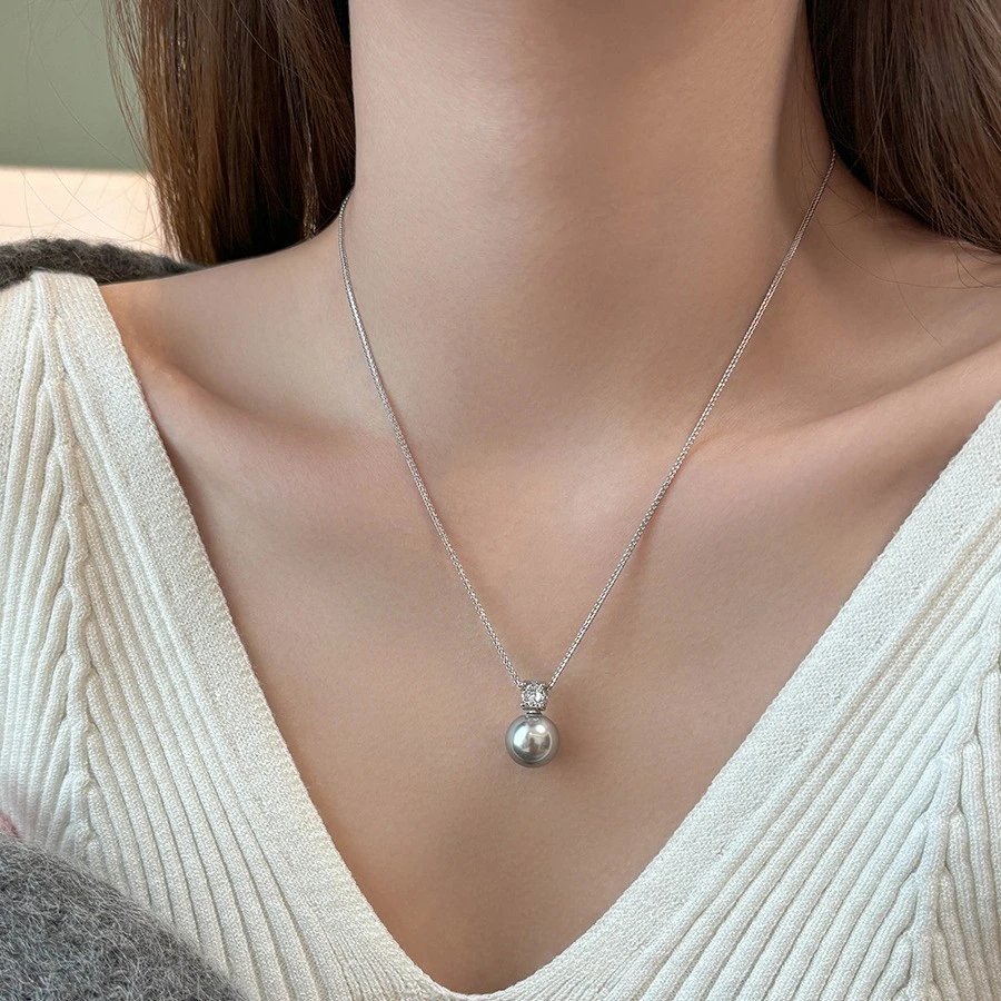 Silver Chain White Pearl Solitaire Pendant Necklace