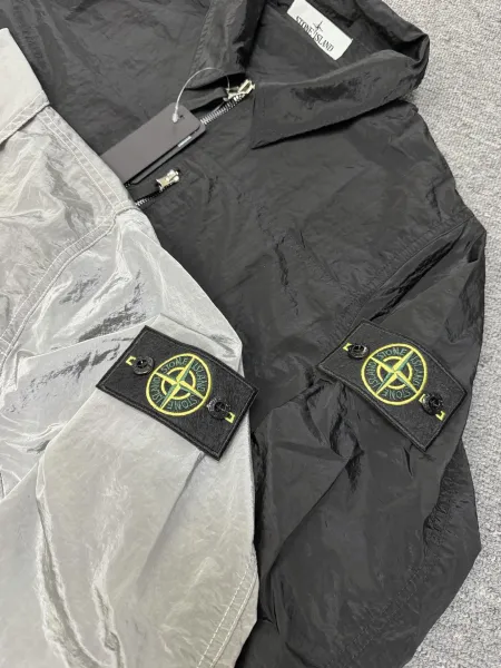 Stone Island Shadow Project Reflective Jacket Black and Silver Outerwear - 18